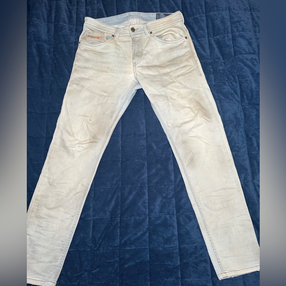 Diesel Jogg jeans light blue with brown stains Sz 31 pre owned great condition